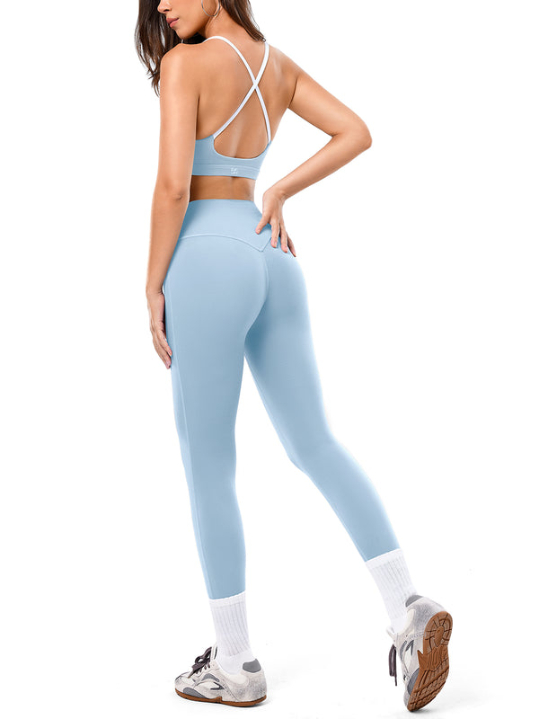 Contrast color sports bra and yoga pants set